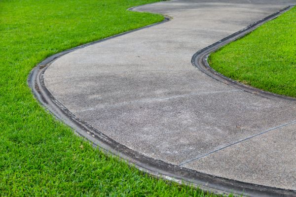 Concrete Sidewalk Construction
