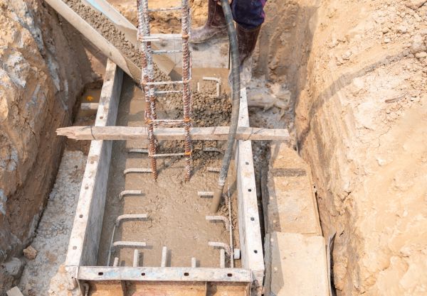 Cement Foundation Pouring Service